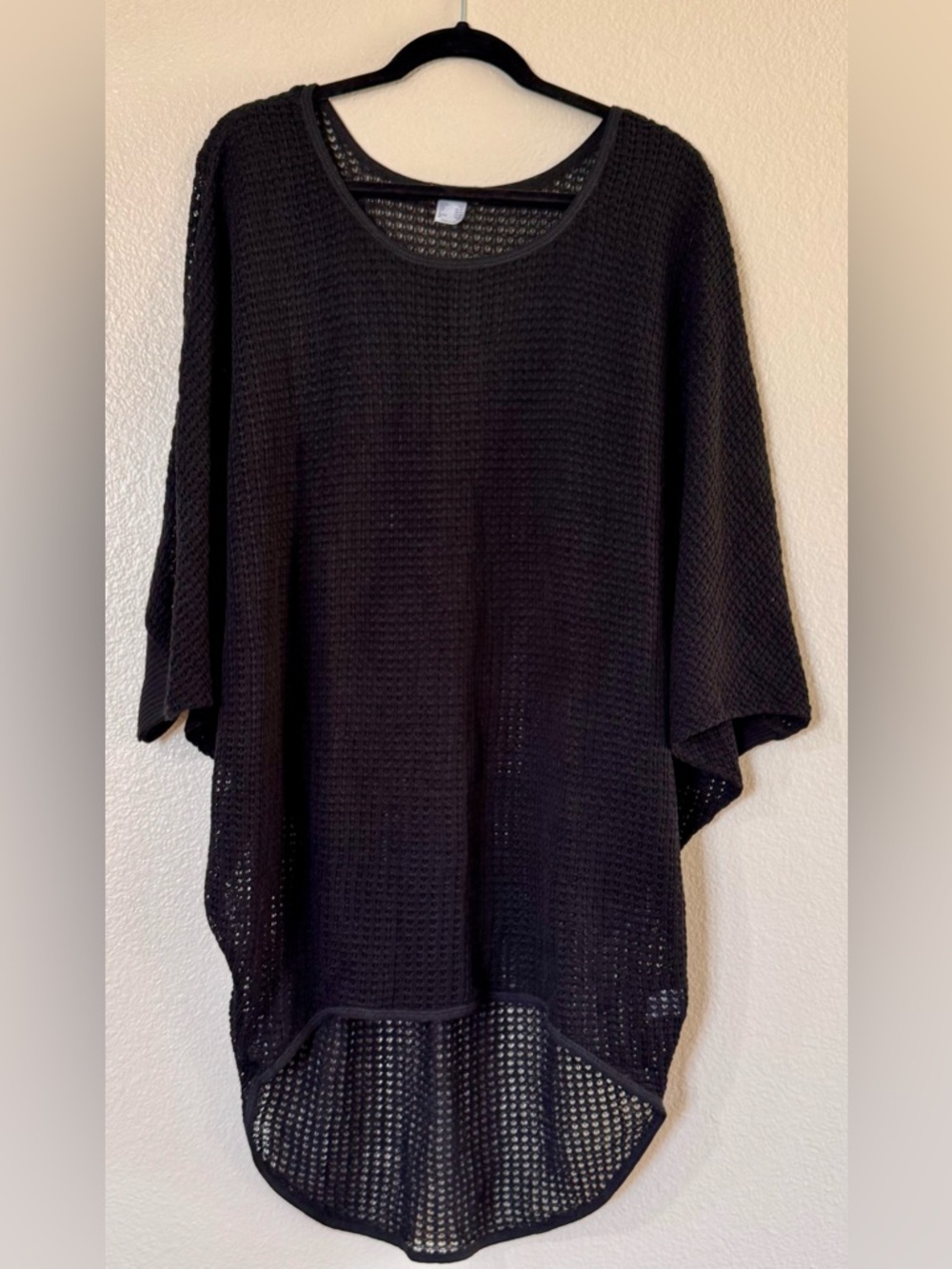 Venus Black Open Knit Mesh Dolman Top Tunic – Size S/M